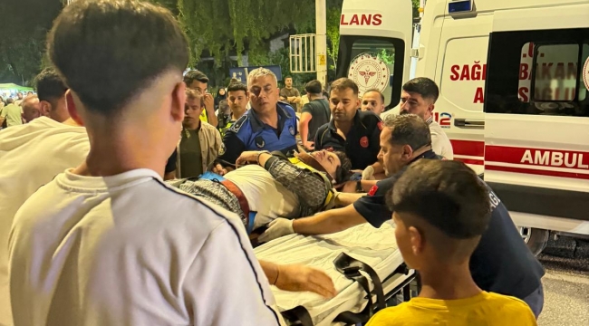 Şanlıurfa'da motosiklet yayaya çarptı, 2 yaralı 