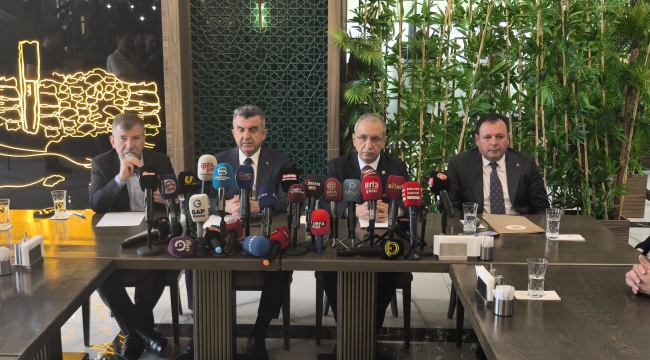 Suriye ziyareti sonrası Şanlıurfa'da basın açıklaması yapıldı
