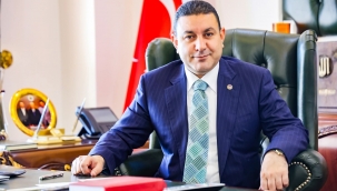 Başkan Özyavuz, Baba Toplumun Mihenk Taşıdır 