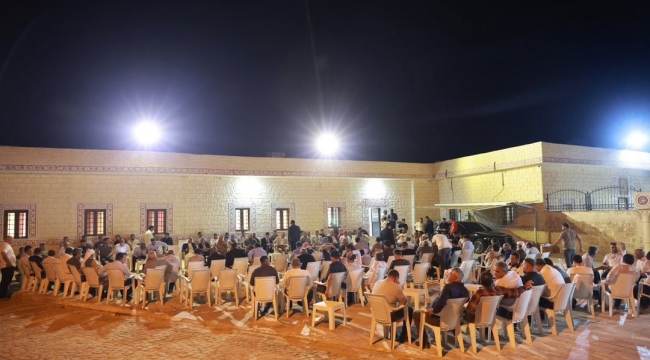 Başkan Özyavuz'un Hanesi Gece Geç Saatlere Kadar Dolup Taşıyor 