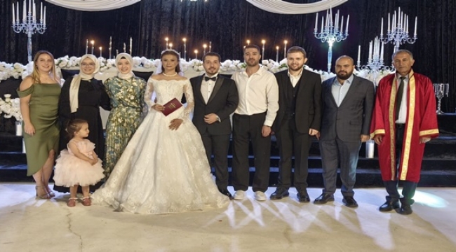 Billurcu Ailesinde Mutlu Gün: Abdulkadir ve Rümeysa Dünyaevine Girdi
