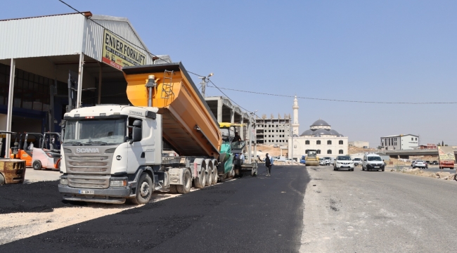 Büyükşehir'in Asfalt Çalışması Esnafın Yüzünü Güldürdü