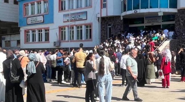 Şanlıurfa'da Büyük Gün! LGS Sınavında Nefesler Tutuldu