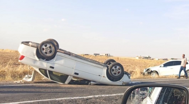 Şanlıurfa'da Korkutan Kaza: Araçlardan Biri Takla Attı