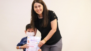 Şanlıurfa'da Minik Yüreklere Moral Olan Karne Töreni
