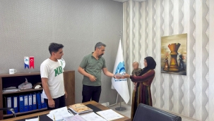 Şanlıurfa'da Öğrenci Bulduğu Parayı Sahibine Ulaştırdı