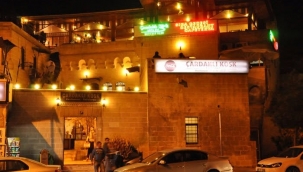 Şanlıurfa'nın Kültürel Geceleri Çardaklı Köşk'te Yaşanıyor