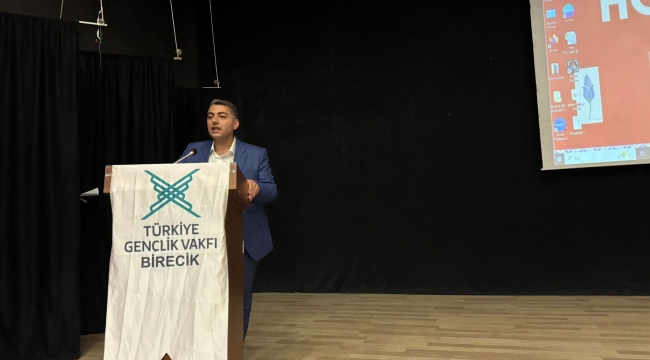 TÜGVA Yaz Okulu Lansman Programı Birecik'te Gerçekleştirildi