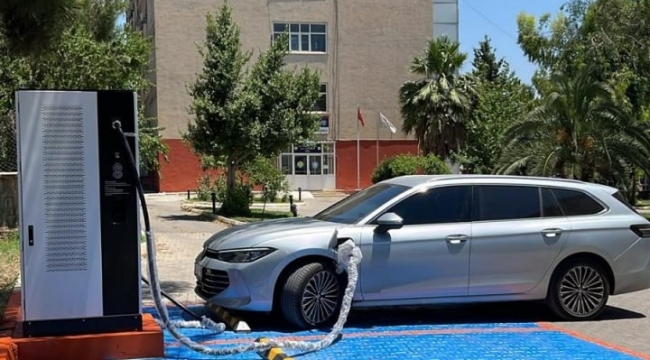 Üniversitede Yeni Dönem! Elektrikli Araç Şarj İstasyonları Aktif