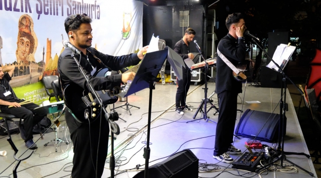 'Yaza Merhaba' Konserleri Başladı 