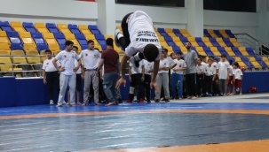 Ata Sporu Güreşe Yoğun İlgi