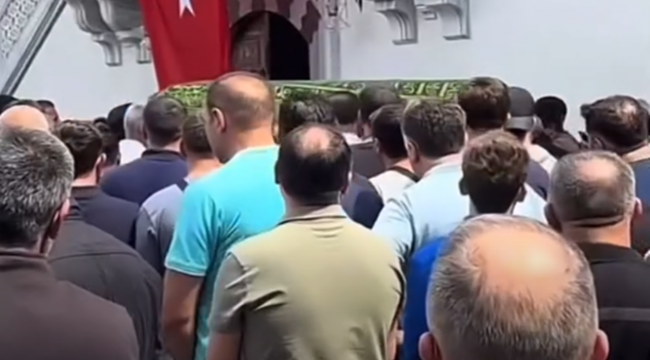 Halfeti'de Yürek Yakan Veda! Almanya'da Hayatını Kaybeden Genç Defnedildi