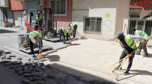 Haliliye'de Ekipler Mahalle Mahalle Yol Konforunu Artırıyor