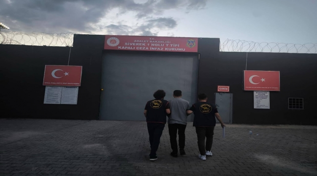 Karaköprü ve Siverek'te Eş Zamanlı Operasyon! Aranan 2 Kişi Yakalandı
