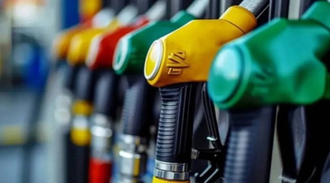 Motorine İndirim Geldi! Şanlıurfa'da Pompa Fiyatları Gece Yarısı Değişti