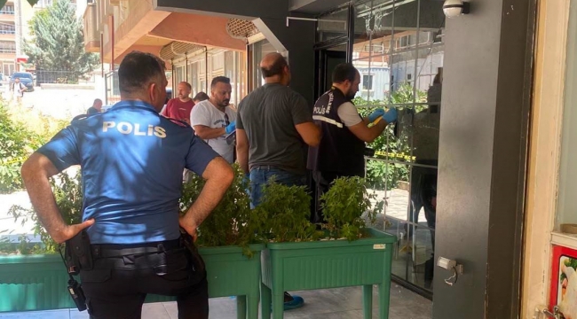 Şanlıurfa'da İş Yerine Silahlı Saldırı! Yaralılar Var