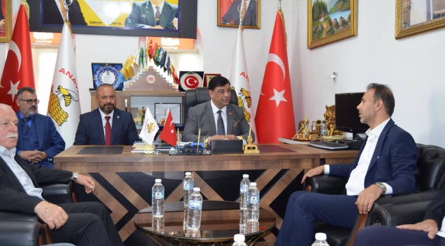 ŞESOB Yönetiminden Anavatan Partisi'ne Ziyaret