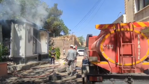 Viranşehir'de Elektrik Alarmı! Trafo Yangını Söndürüldü