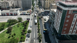 Atatürk Bulvarı'nda Sıcak Asfalt Serimi Başladı