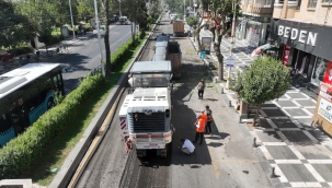 Atatürk Bulvarı Sıcak Asfaltla Yenileniyor