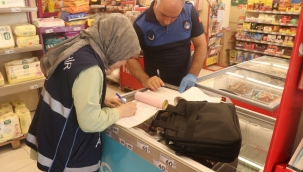  Büyükşehir Zabıtası, Market Raflarını Mercek Altına Aldı