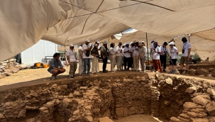 Göbeklitepe ve Taş Tepeler'in Mirası Uluslararası Gönüllülere Anlatıldı