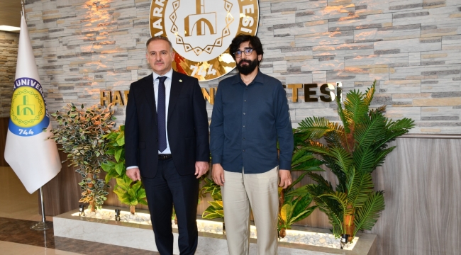 Harran'da Filizlendi, Dünyanın Zirvesine Çıktı! Vox Humanis'e Gurur Buluşması