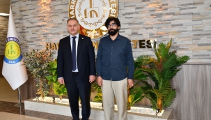 Harran'da Filizlendi, Dünyanın Zirvesine Çıktı! Vox Humanis'e Gurur Buluşması