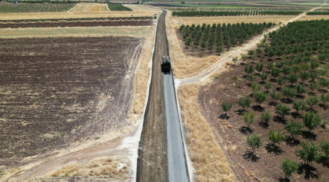 Hilvan'da 5,5 Kilometrelik Yol Yenilendi