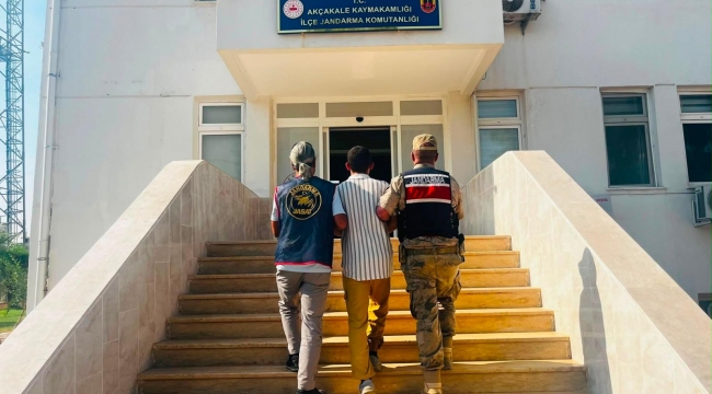 Karaköprü'de aranan şahıs jandarma ekiplerince yakalandı