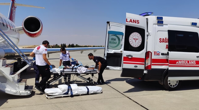 Şanlıurfa'da Yaralı küçük kız ambulans uçakla Ankara'ya sevk edildi