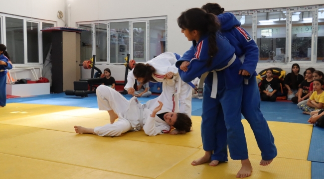  Şanlıurfalı Kız Çocuklarından Judo Sporuna Yoğun İlgi 