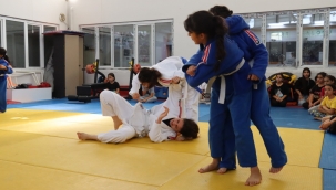 Şanlıurfalı Kız Çocuklarından Judo Sporuna Yoğun İlgi 
