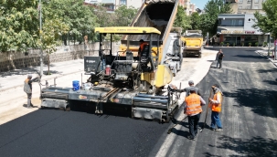 Siverek'in Can Damarı Caddelerinde Çalışmalar Aralıksız Sürüyor
