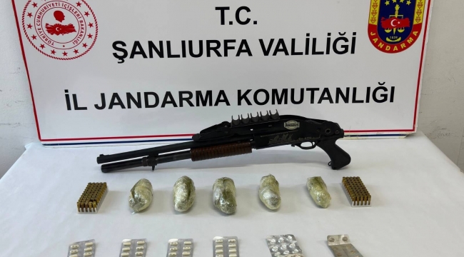 Suruç'ta Şüphelinin Adresinden Uyuşturucu ve Mühimmat Çıktı