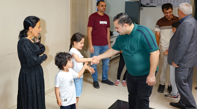 Yüzmede Başarıya Kulaç Attılar, Sertifikalarını Serhat Dicle İnan'ın Elinden Aldılar