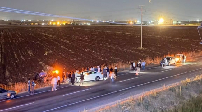 Şanlıurfa'da otomobil ile traktör çarpıştı, 2 yaralı 