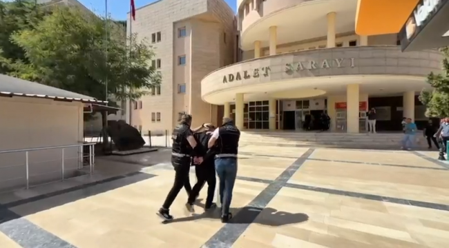 Şanlıurfa'da polisten dikkat çeken operasyon! 10 yıl hapis cezası vardı