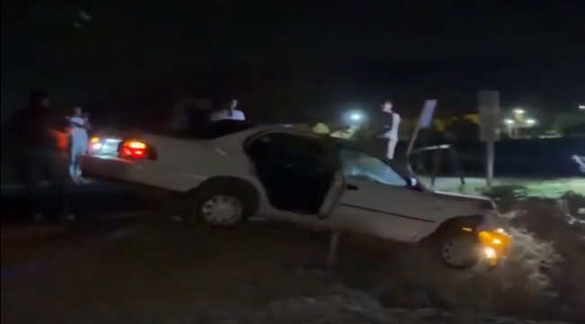 Şanlıurfa'da saniyelerle kurtuluş! Otomobil köprüden düşmek üzereyken…