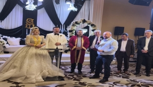 Şanlıurfa'da Yıldırım ve Akar ailelerinin mutlu günü
