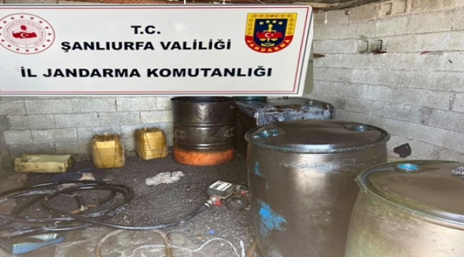 Viranşehir'de Jandarmadan Nokta Operasyonu! Kaçak Akaryakıt Deposu Ortaya Çıktı