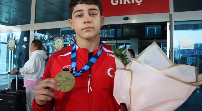 Balkan Şampiyonu Dedeoğlu, Şanlıurfa'da Gurur Yaşattı