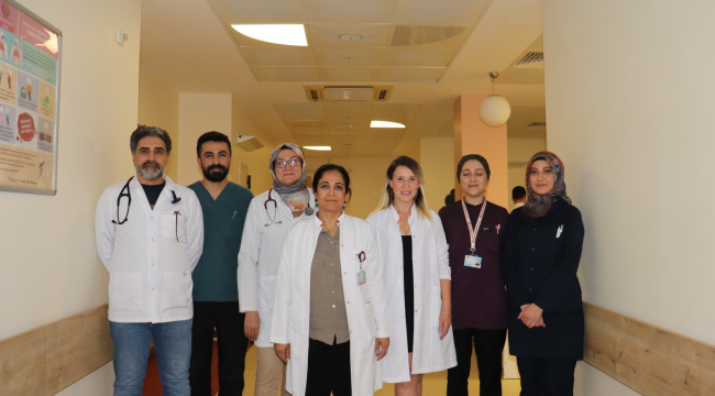 HRÜ Hastanesi'nde tıkalı bronşlara argon plazma yöntemiyle müdahale