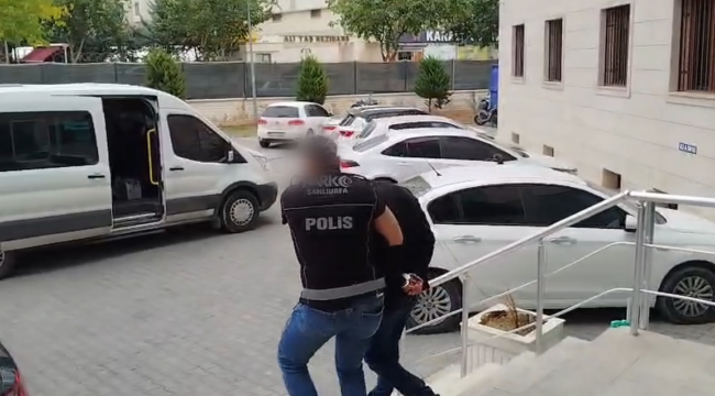 Şanlıurfa'da Durdurulan Ticari Taksiden Bakın Ne Çıktı!