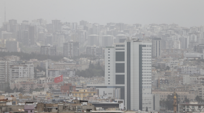 Şanlıurfa'da Toz Taşınımı Günlük Yaşamı Etkiledi