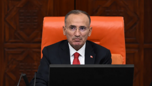 Şanlıurfa Milletvekili Bekir Bozdağ'dan flaş istifa kararı
