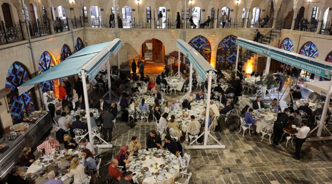 Unesco Müzik Şehirleri Toplantısı, Tarihi Barutçu Hanı'nda Sıra Gecesiyle Sona Erdi