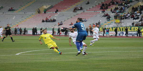 2016-2017 futbol sezonu TFF 1. Liginde sona erdi.