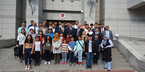 Başarılı öğrenciler Azerbaycan seyahati ile ödüllendirildi