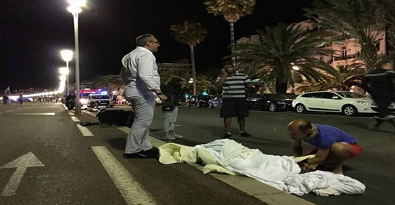 Fransa'da kanlı saldırı: 84 ölü, yüzlerce yaralı